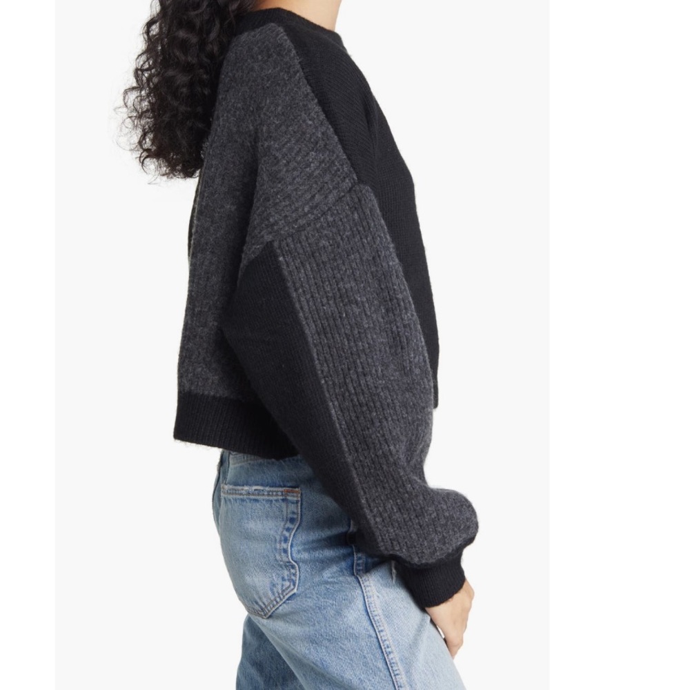 Topshop Rib Panel Crop Sweater! - Picture 5 of 5